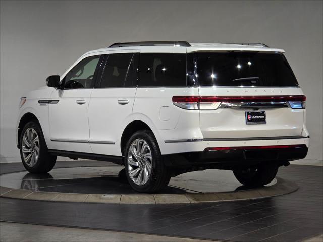 new 2024 Lincoln Navigator car, priced at $85,738