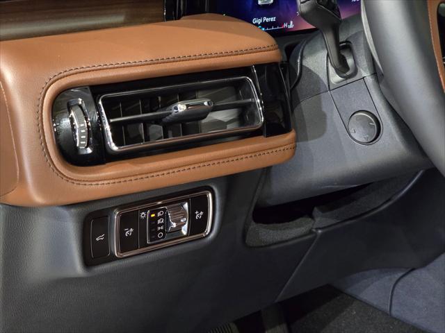 new 2025 Lincoln Aviator car, priced at $83,710