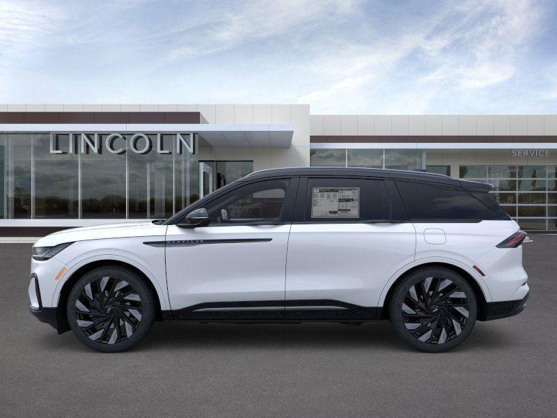 new 2025 Lincoln Nautilus car, priced at $70,541