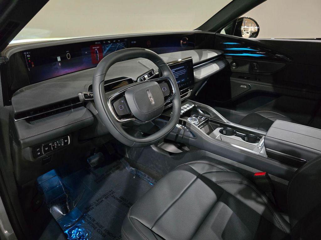 new 2025 Lincoln Nautilus car, priced at $57,736