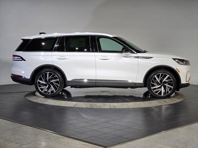 new 2025 Lincoln Aviator car, priced at $78,599