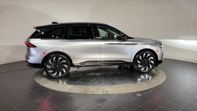 new 2024 Lincoln Nautilus car, priced at $65,795