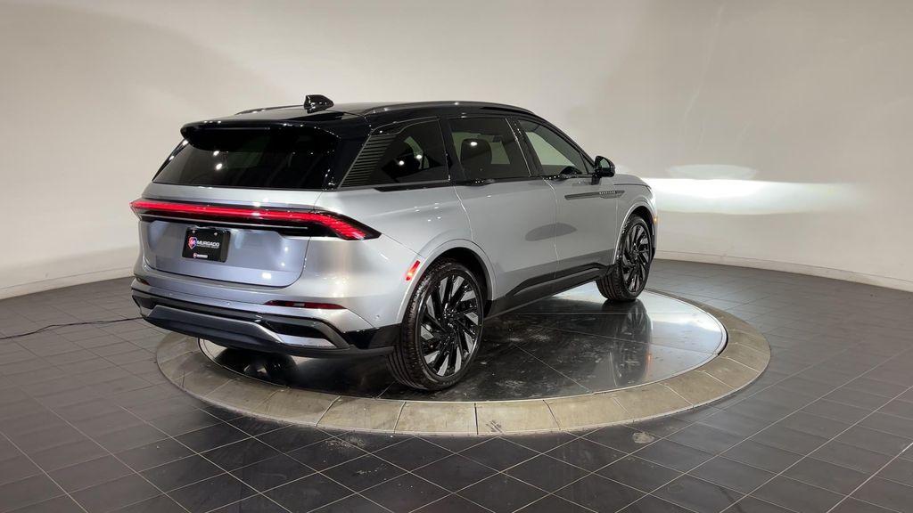 new 2024 Lincoln Nautilus car, priced at $62,269