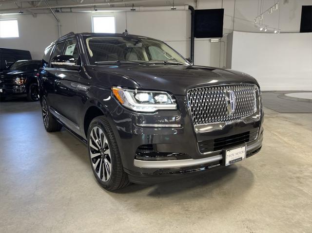 new 2024 Lincoln Navigator car, priced at $106,570