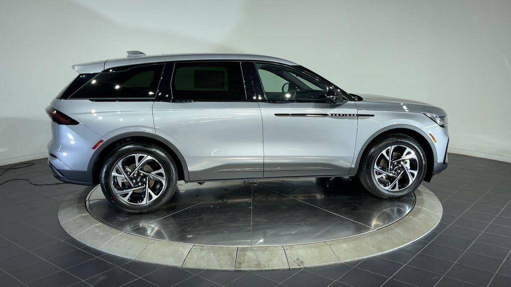 new 2024 Lincoln Nautilus car, priced at $57,334