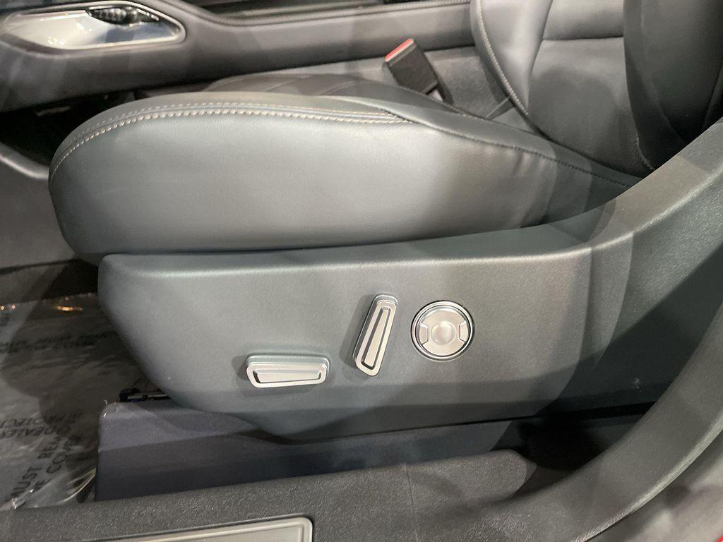 new 2024 Lincoln Nautilus car, priced at $57,337