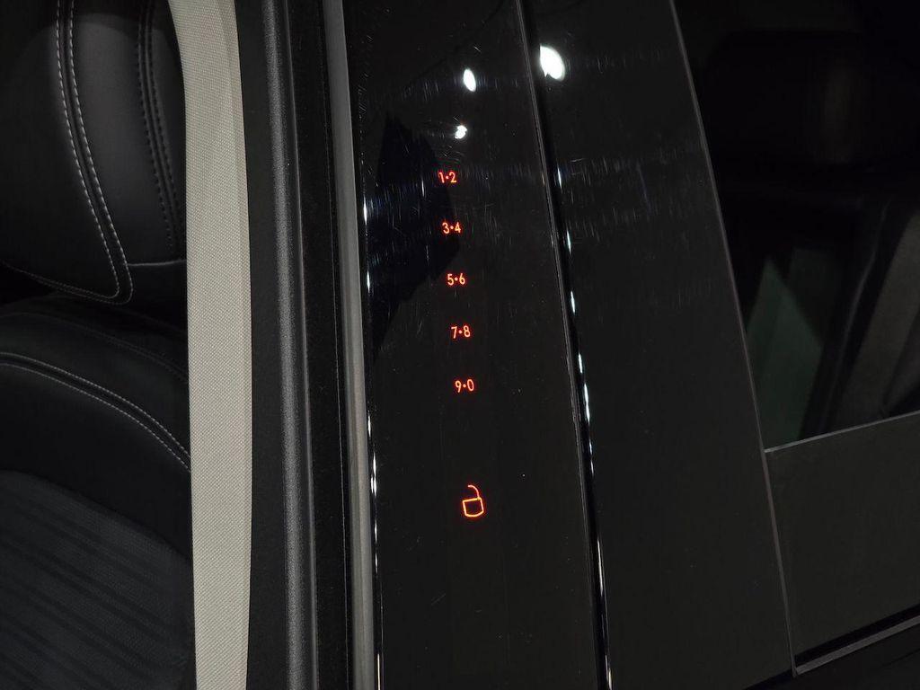 new 2025 Lincoln Nautilus car, priced at $61,017