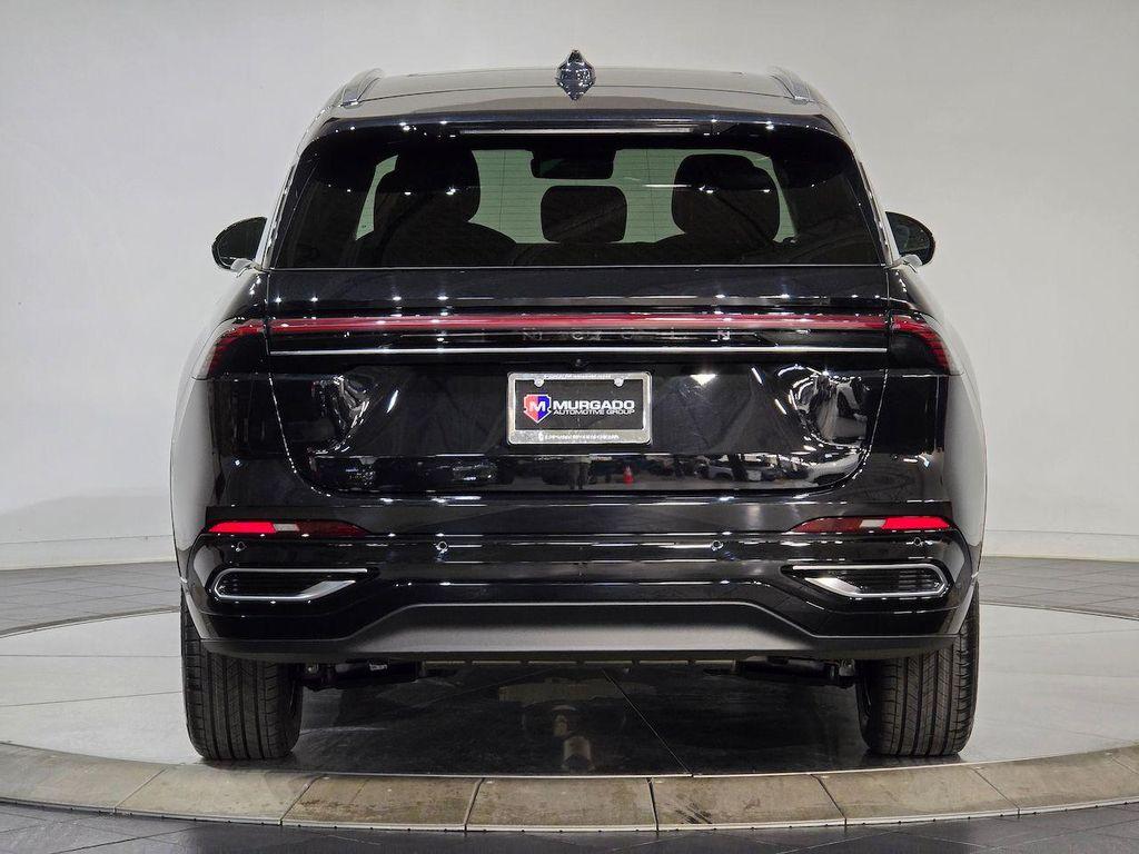 new 2025 Lincoln Nautilus car, priced at $61,017