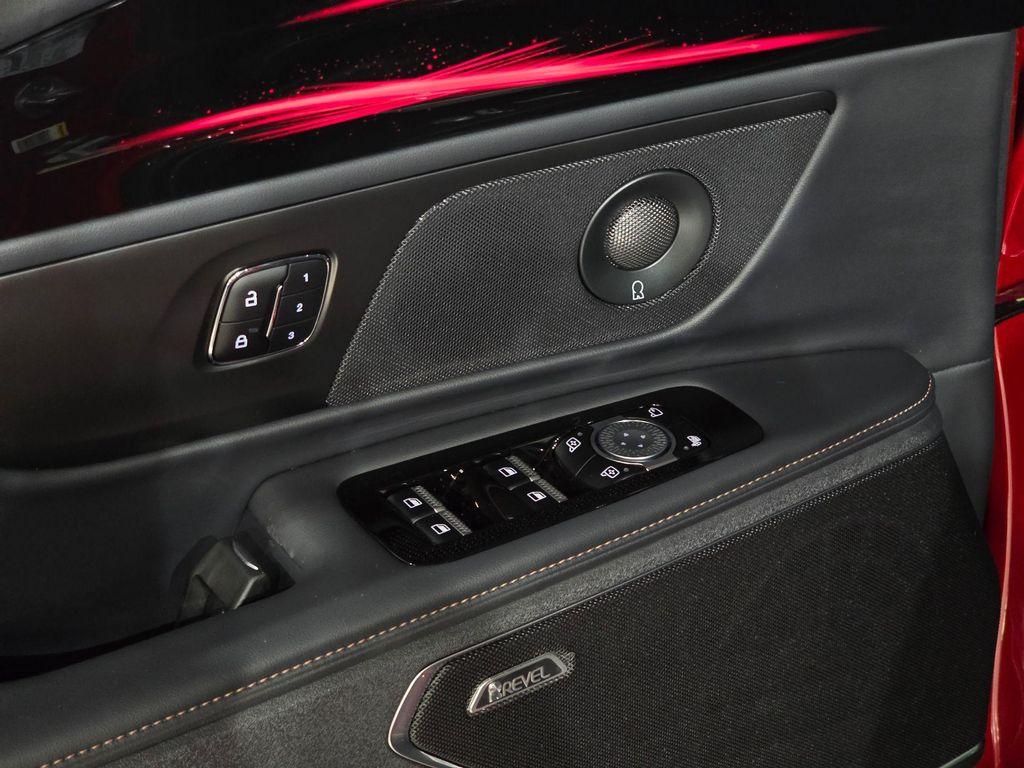 new 2025 Lincoln Nautilus car, priced at $64,455