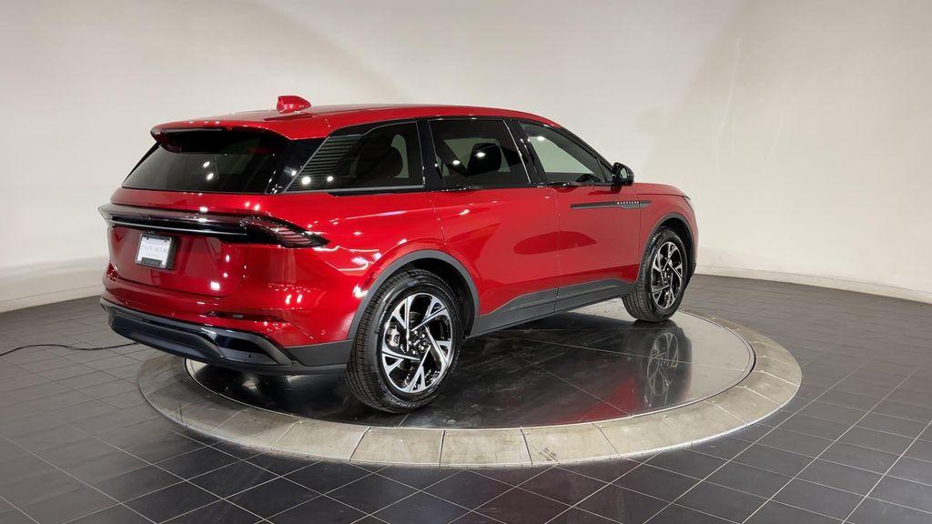 new 2024 Lincoln Nautilus car, priced at $56,077