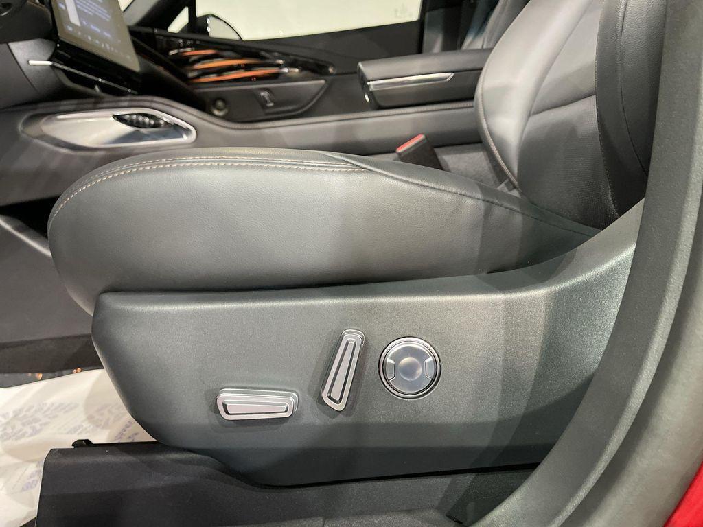 new 2024 Lincoln Nautilus car, priced at $56,077