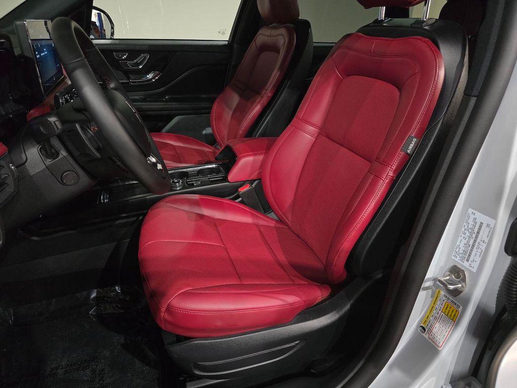 new 2025 Lincoln Corsair car, priced at $52,974