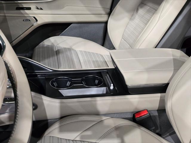 new 2025 Lincoln Nautilus car, priced at $65,705