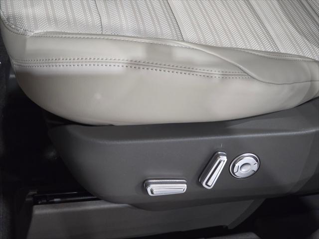 new 2025 Lincoln Nautilus car, priced at $65,705
