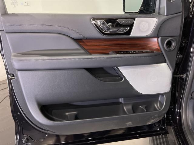 new 2024 Lincoln Navigator car, priced at $96,834