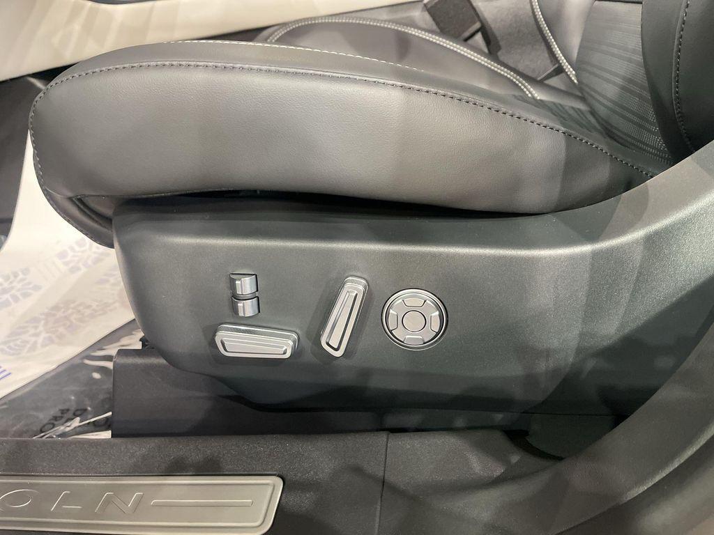 new 2024 Lincoln Nautilus car, priced at $57,969