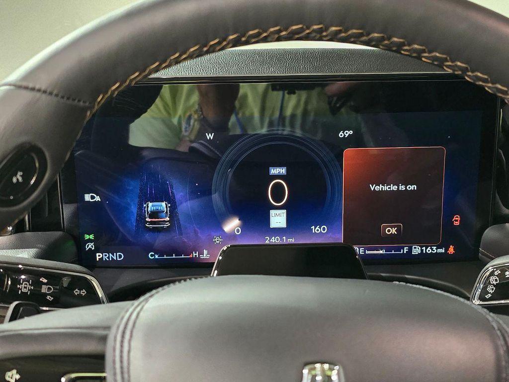 new 2025 Lincoln Aviator car, priced at $64,407