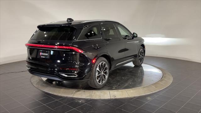 new 2024 Lincoln Nautilus car, priced at $59,399