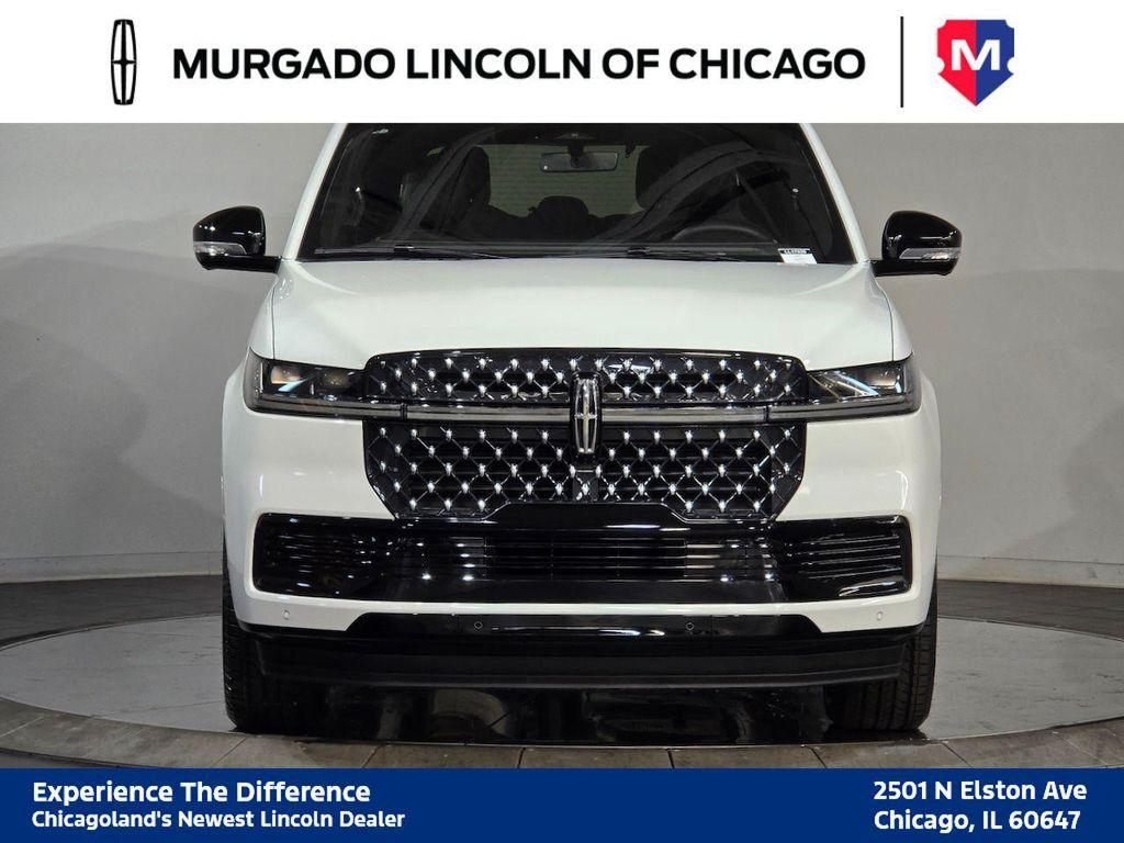 new 2025 Lincoln Navigator car, priced at $115,627