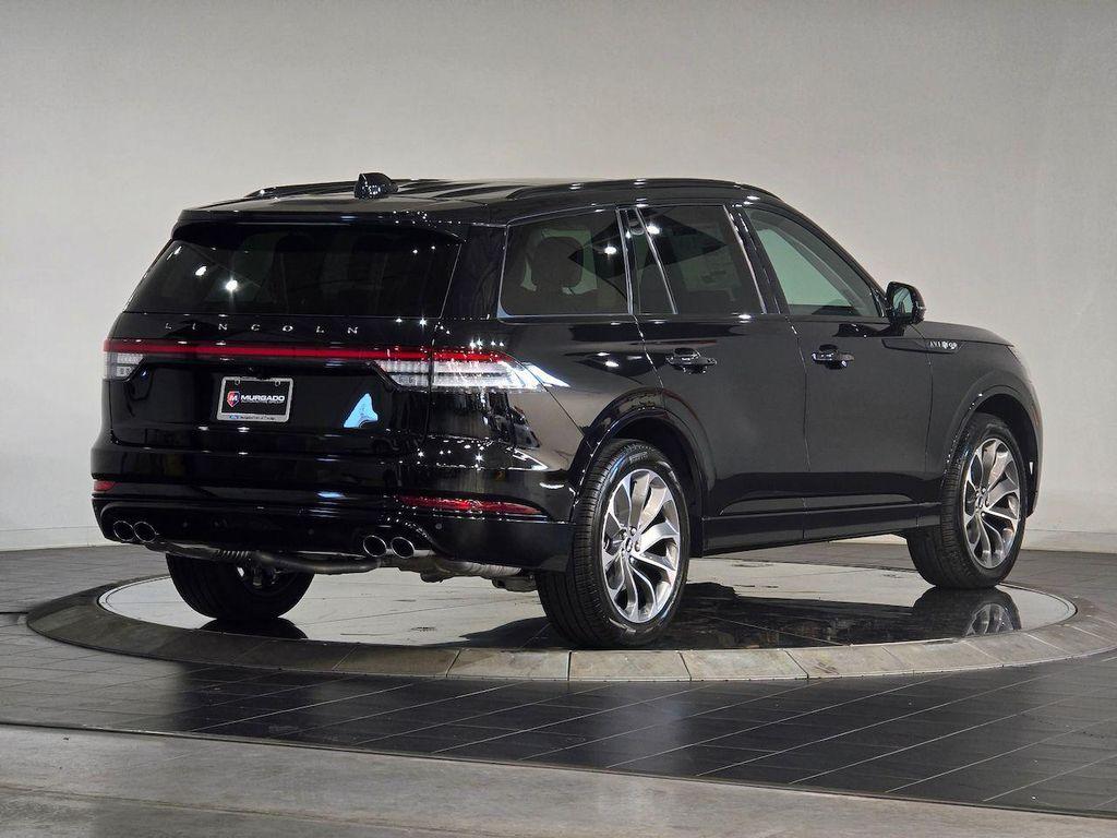 new 2025 Lincoln Aviator car, priced at $63,936