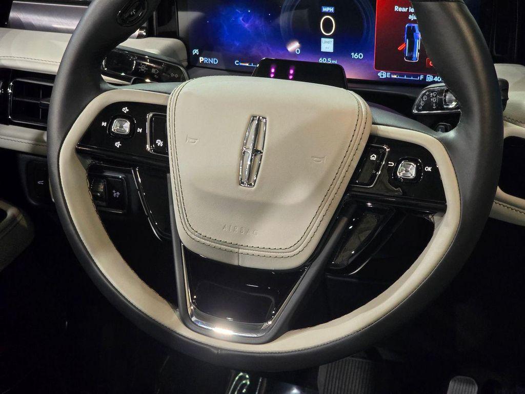 new 2025 Lincoln Aviator car, priced at $63,936