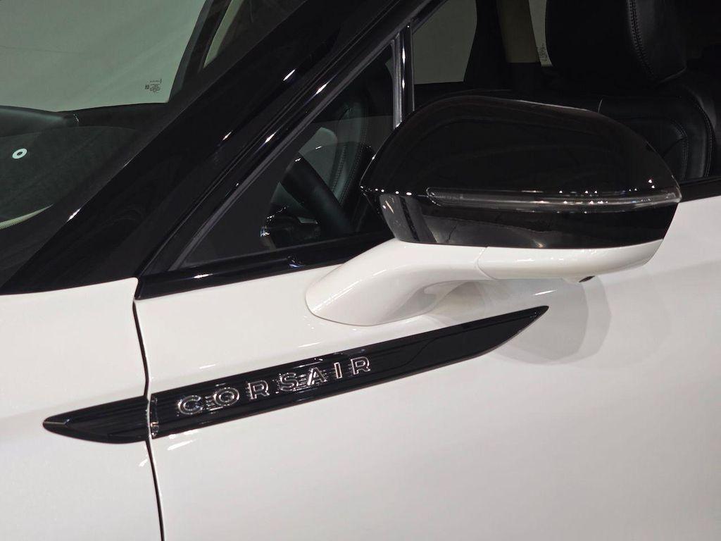 new 2025 Lincoln Corsair car, priced at $55,545
