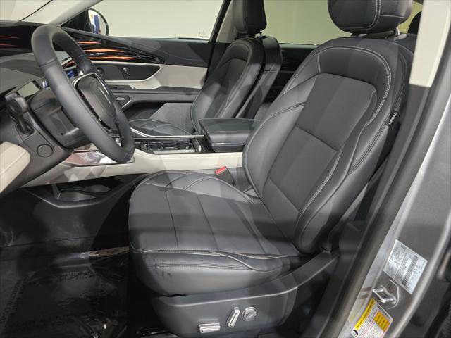 new 2025 Lincoln Nautilus car, priced at $60,270