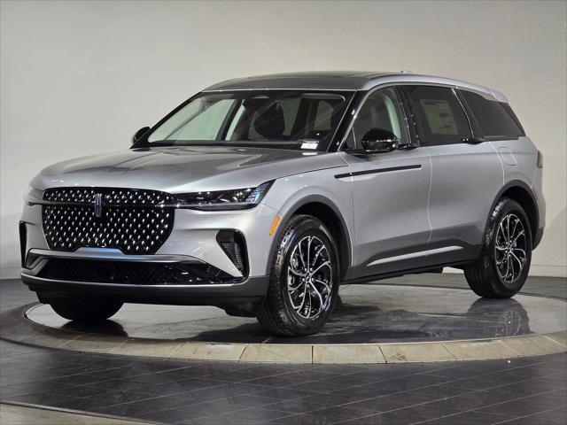new 2025 Lincoln Nautilus car, priced at $60,270
