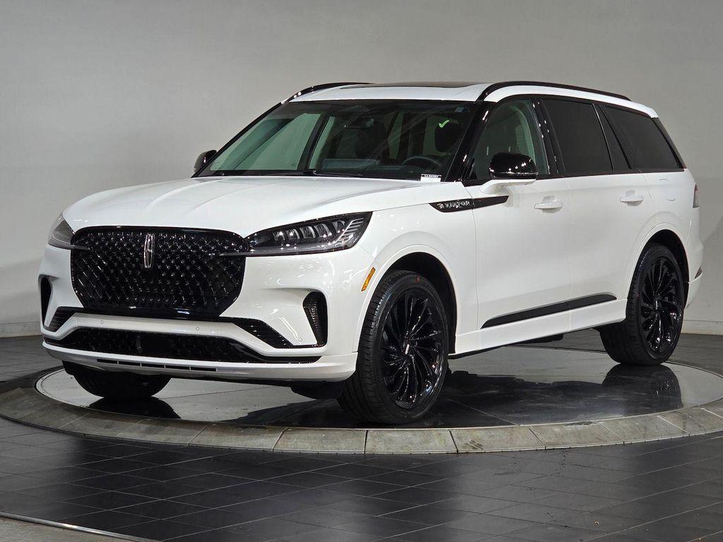 new 2025 Lincoln Aviator car, priced at $72,442