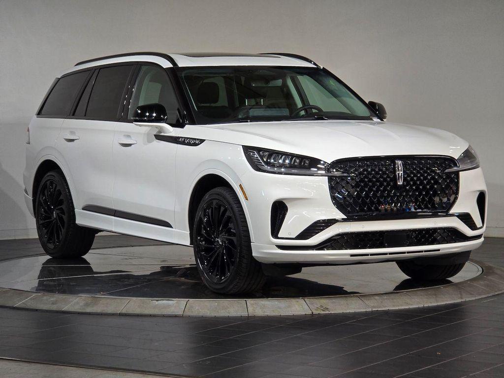 new 2025 Lincoln Aviator car, priced at $72,442