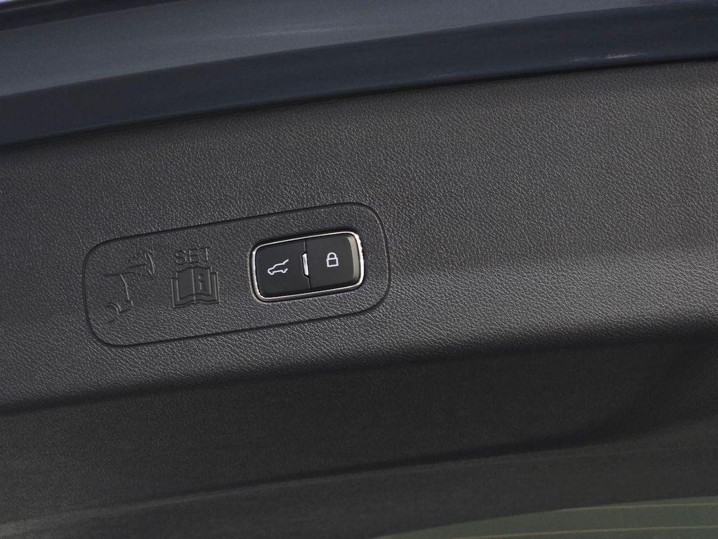 new 2025 Lincoln Aviator car, priced at $68,688