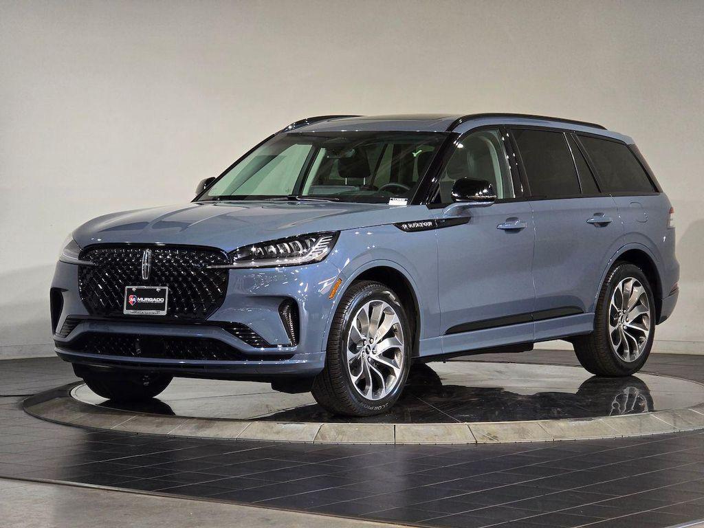new 2025 Lincoln Aviator car, priced at $68,688
