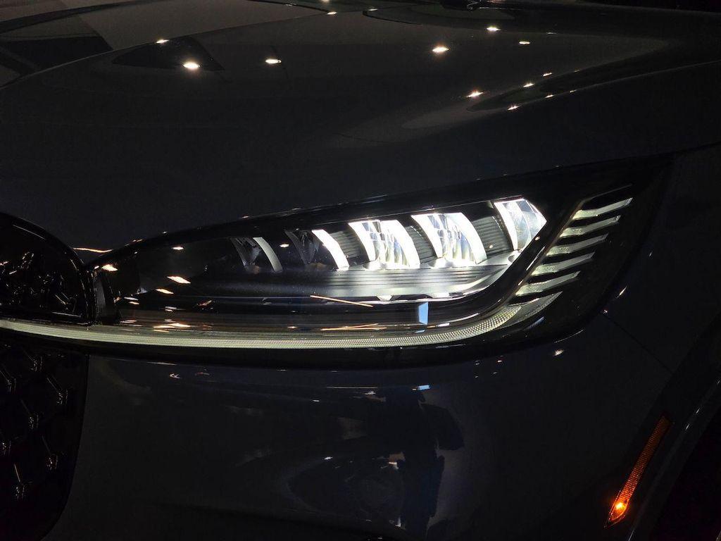 new 2025 Lincoln Aviator car, priced at $68,688