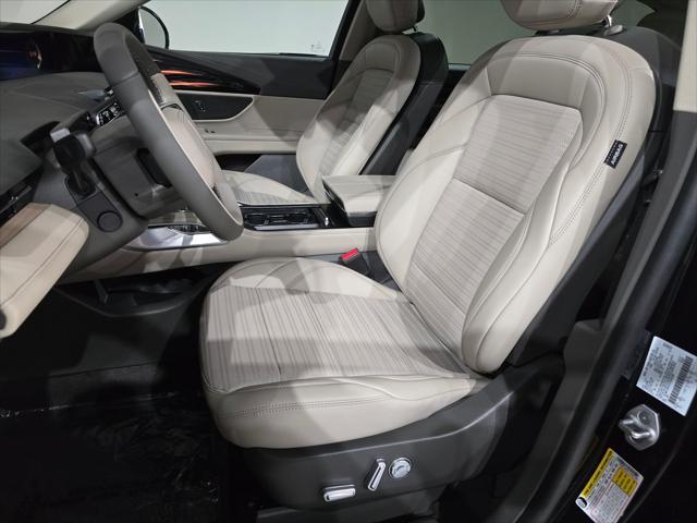 new 2025 Lincoln Nautilus car, priced at $65,705
