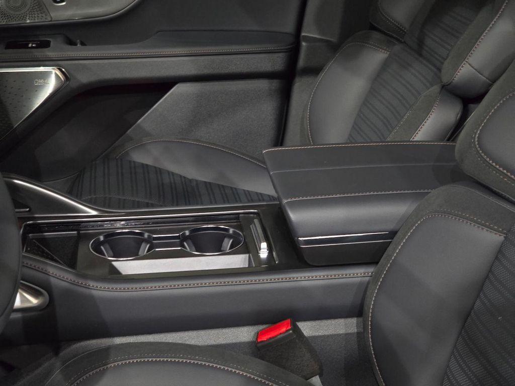 new 2025 Lincoln Nautilus car, priced at $72,330