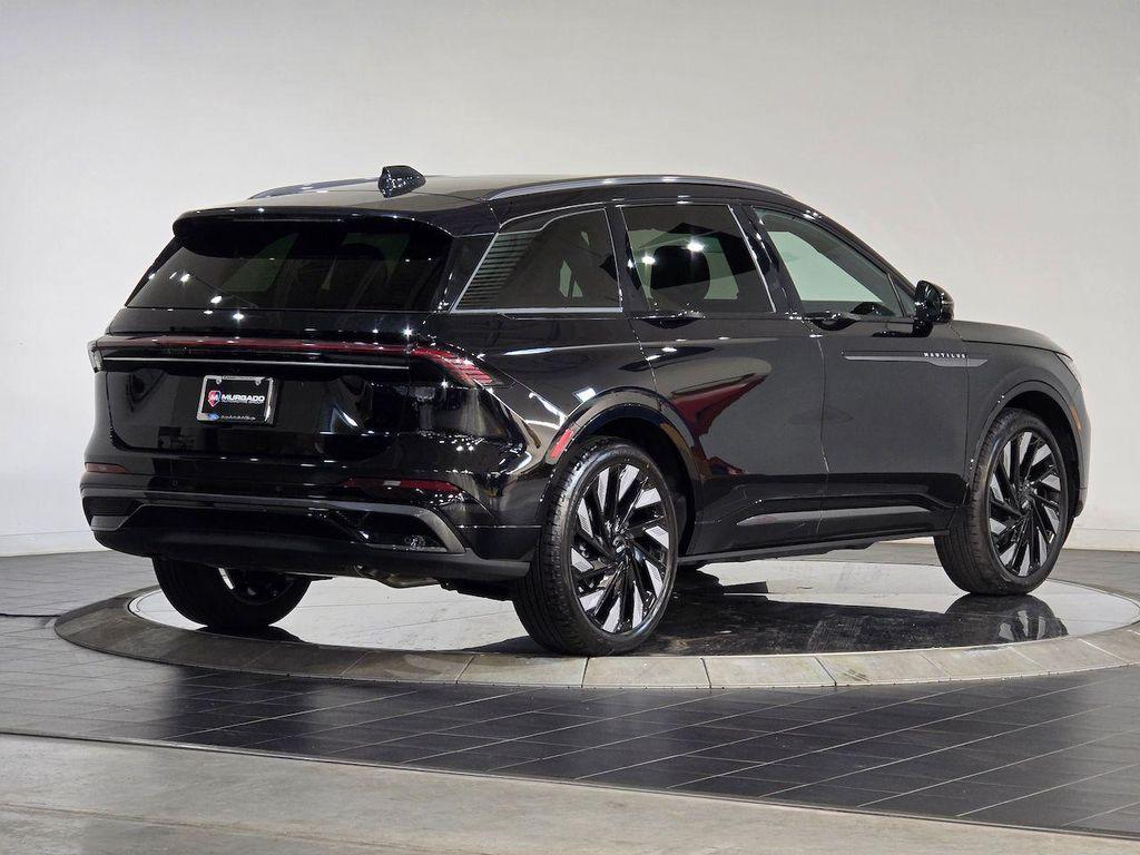 new 2025 Lincoln Nautilus car, priced at $72,330
