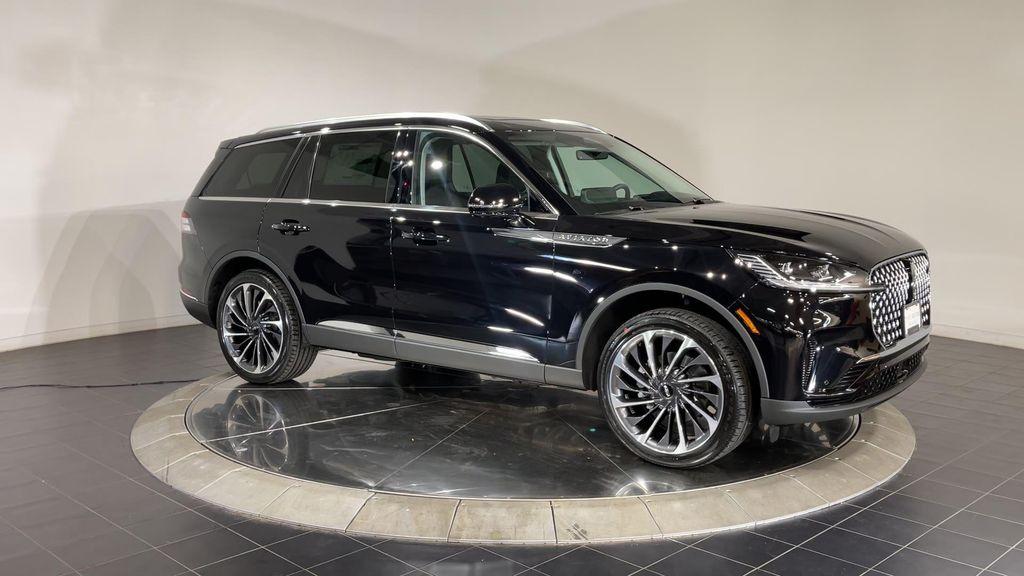 new 2025 Lincoln Aviator car, priced at $71,242