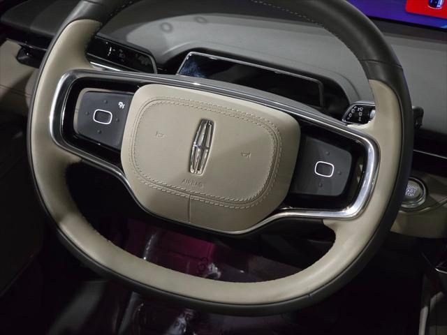 new 2025 Lincoln Nautilus car, priced at $56,102