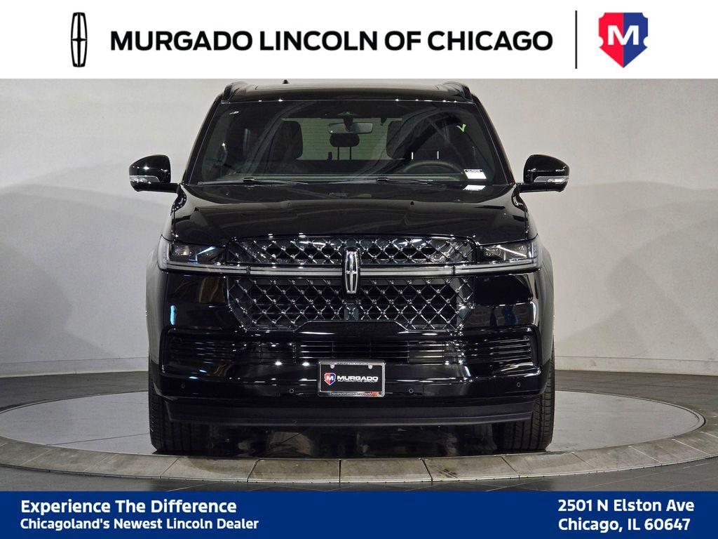 new 2025 Lincoln Navigator car, priced at $102,024