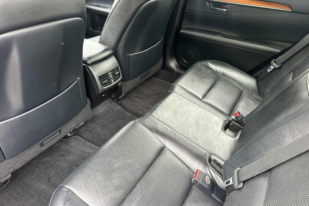 used 2014 Lexus ES 300h car, priced at $22,995