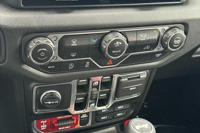 new 2025 Jeep Wrangler car, priced at $49,206