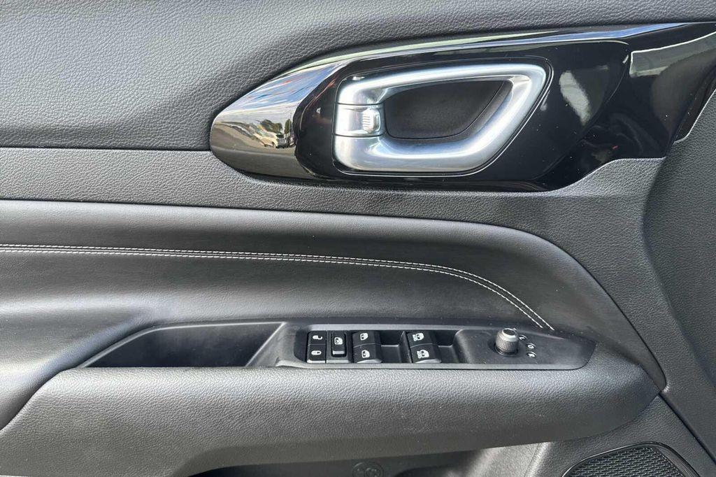 used 2023 Jeep Compass car, priced at $29,995