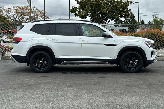 new 2024 Volkswagen Atlas car, priced at $49,995