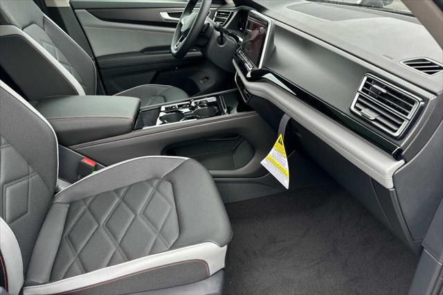 new 2024 Volkswagen Atlas car, priced at $49,995