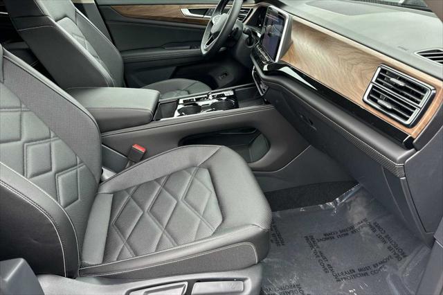 new 2025 Volkswagen Atlas car, priced at $47,782