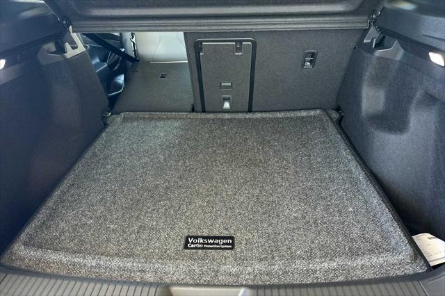 new 2025 Volkswagen ID.4 car, priced at $53,571