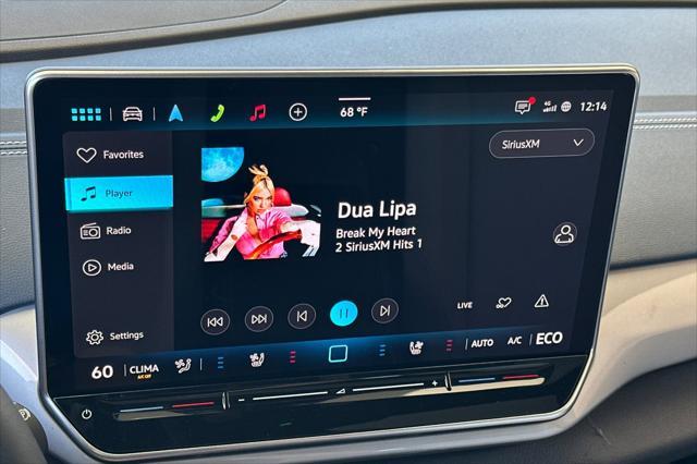 new 2025 Volkswagen ID.4 car, priced at $53,571