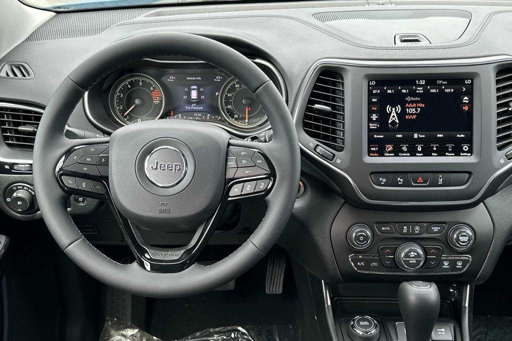 new 2023 Jeep Cherokee car, priced at $34,995