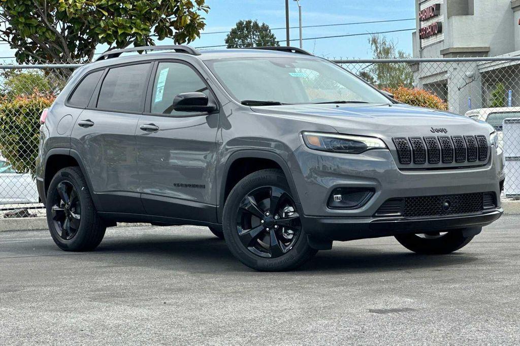 new 2023 Jeep Cherokee car, priced at $34,995