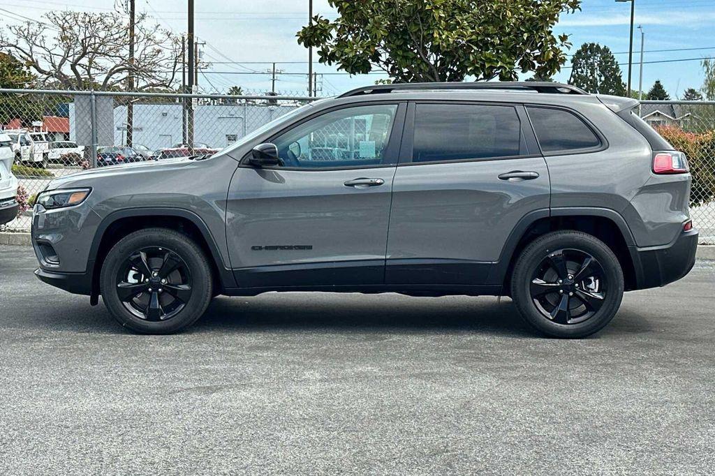 new 2023 Jeep Cherokee car, priced at $34,995